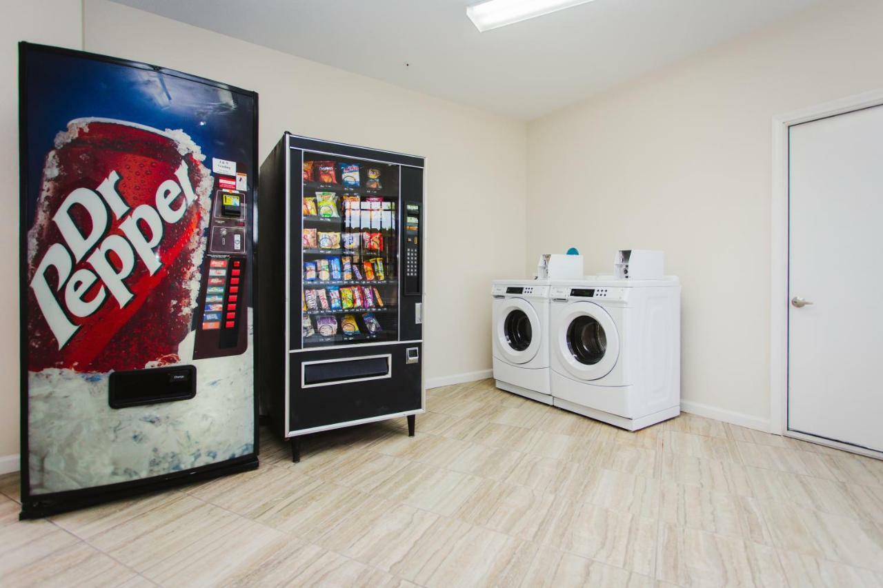 Scottish Inn & Suites Baytown Kültér fotó