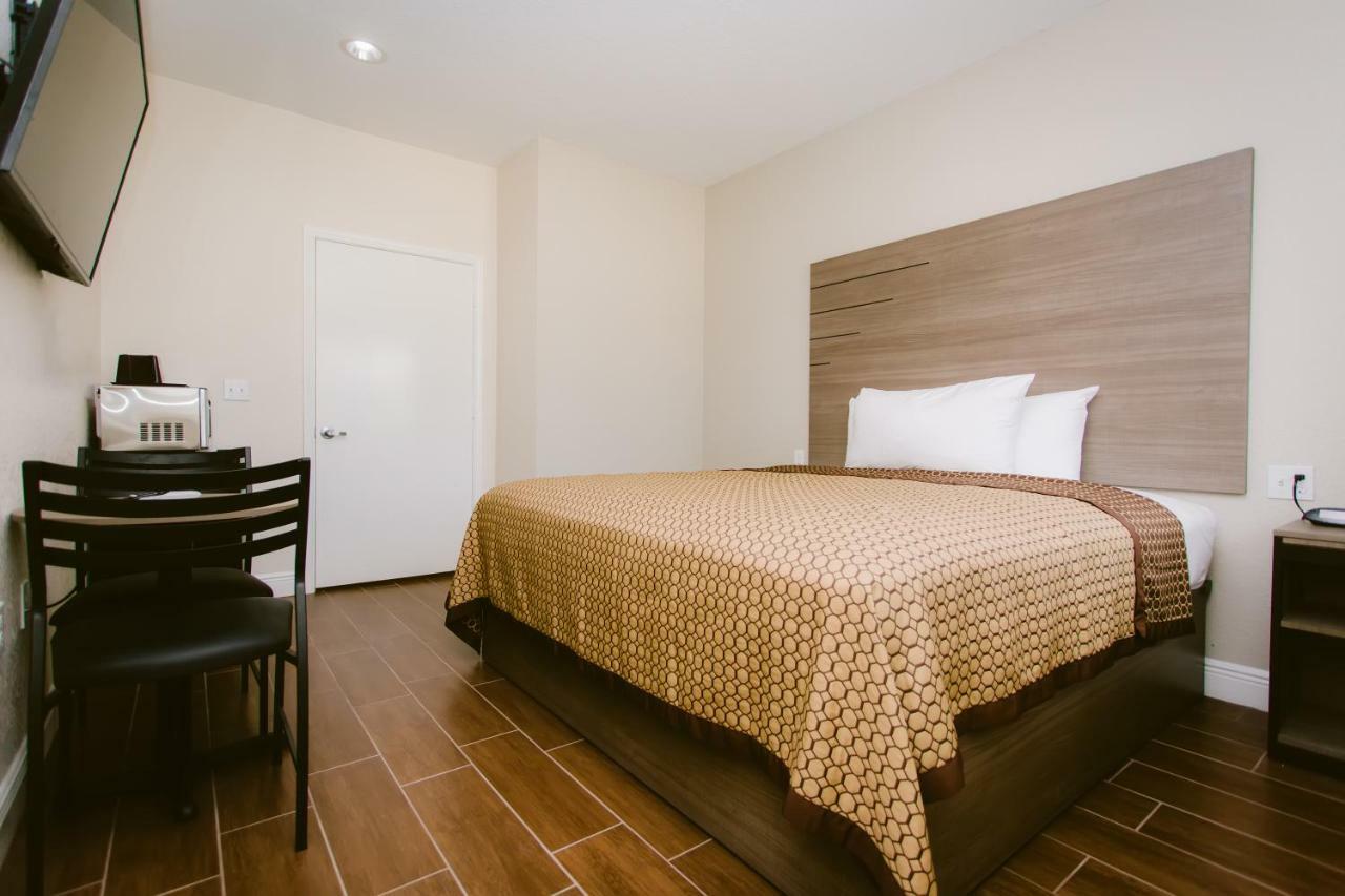 Scottish Inn & Suites Baytown Kültér fotó