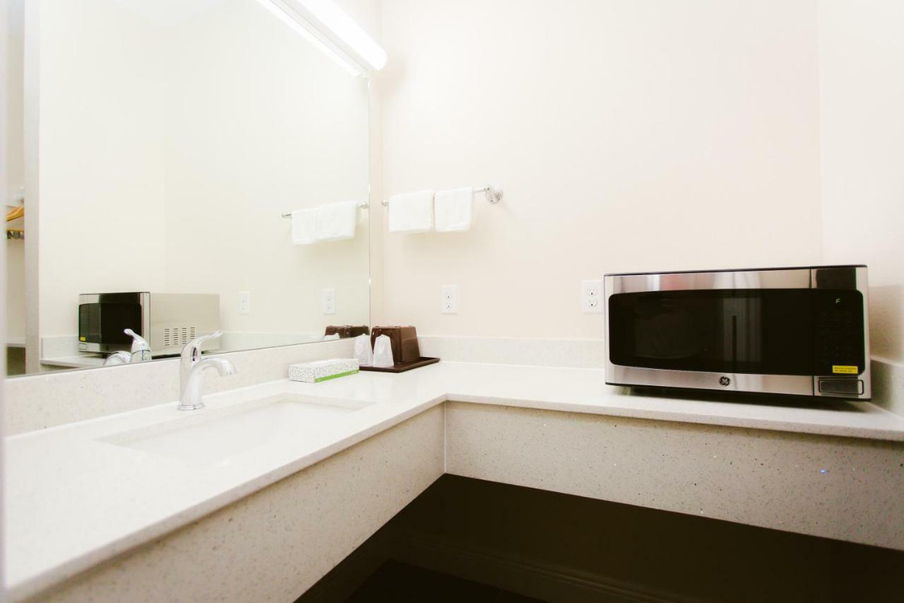 Scottish Inn & Suites Baytown Kültér fotó